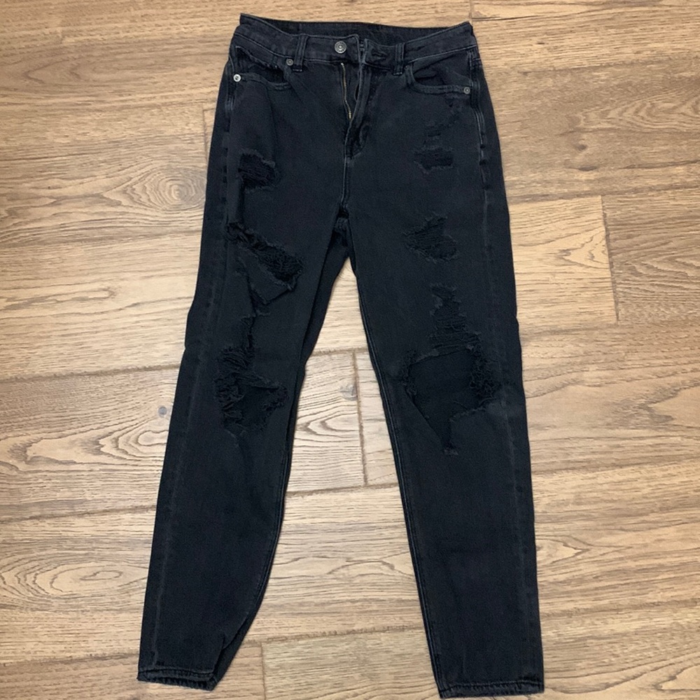 American Eagle Black Mom Jeans - size 4